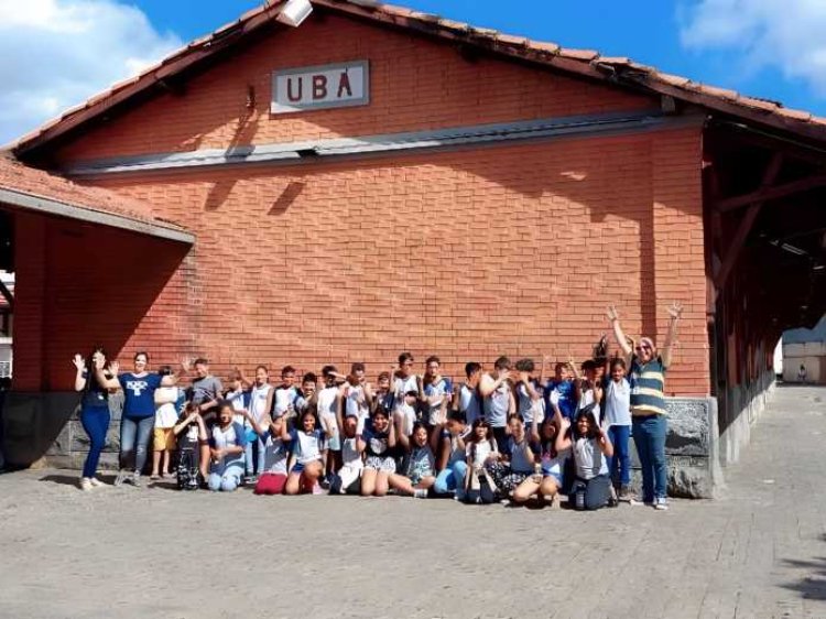 Ubá: Projeto Estação Cultural recebe visita de alunos da rede municipal
