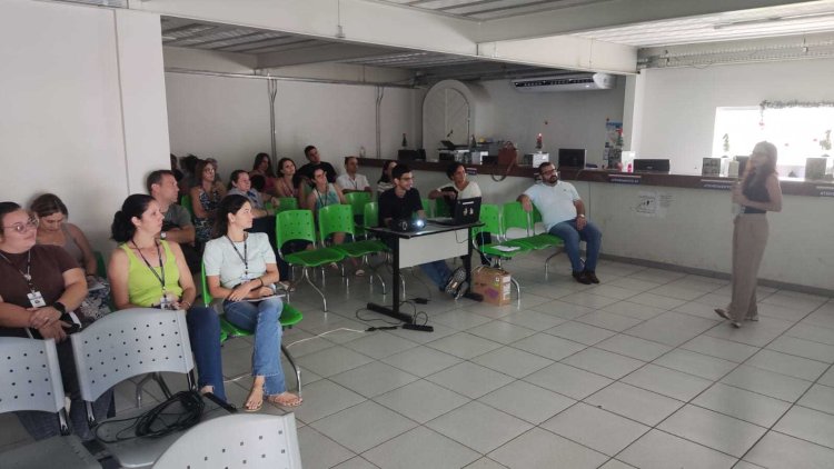 Servidores da Saúde de Ubá participam de capacitação sobre compras públicas