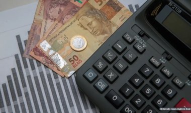 Planejamento, economia e cálculos: como vencer as dívidas em 2024