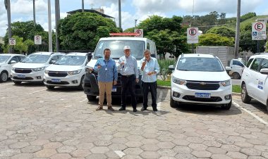 Ubá: Saúde recebe novos veículos