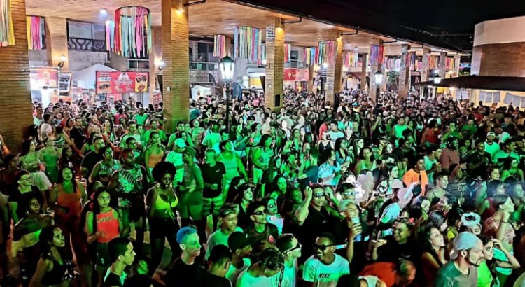 Cantor de banda é preso antes do show em Itamarati de Minas