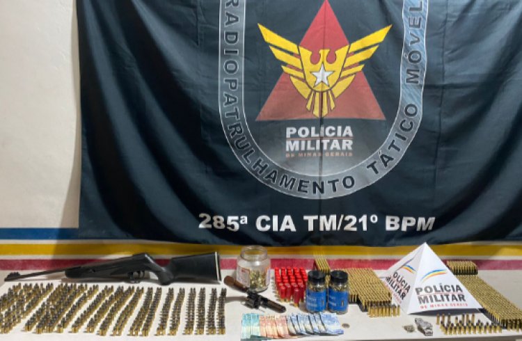 Polícia Militar apreende arma de fogo e grande quantidade de munições na zona rural de Divinésia