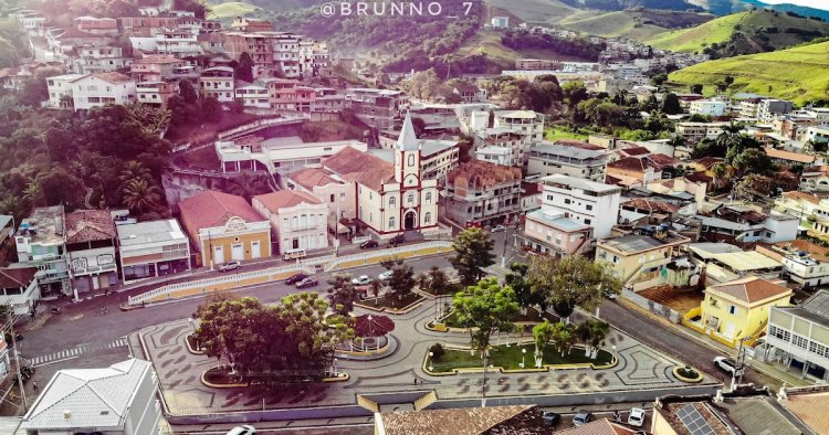 MPMG denuncia prefeito e secretário municipal de Miraí pela utilização indevida de recursos públicos em benefício próprio