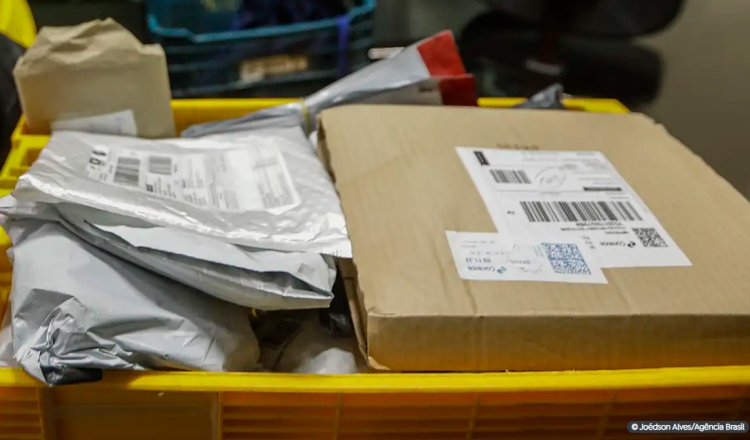 Correios alertam sobre golpe cobrando taxa para retirar encomenda