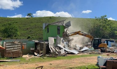 Decisão proferida em ação do MPMG determina a demolição de barracos de pesca construídos às margens de represa em Ewbank da Câmara