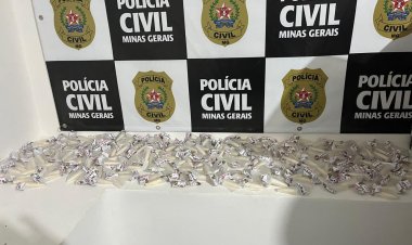 PCMG apreende 280 pinos de cocaína em Além Paraíba