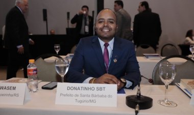 MPMG propõe ação contra prefeito de Santa Bárbara do Tugúrio por reembolso irregular de despesas de viagem internacional