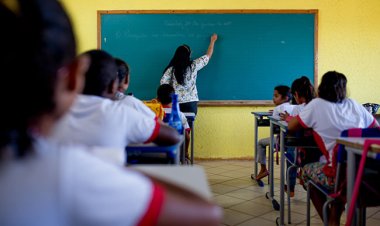 Volta às aulas: lei que limita uso de celular por alunos exige parceria entre família e escola, alertam promotoras de Justiça