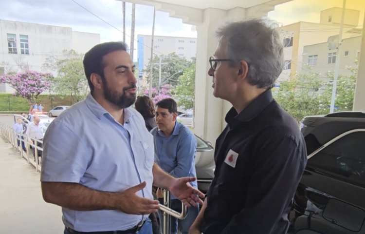 Prefeitura de Viçosa recebe visita do governador Romeu Zema
