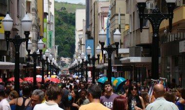 Comércio de Juiz de Fora, único setor com saldo positivo de emprego