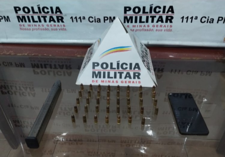 Polícia Militar apreende munições e recupera motocicleta roubada em Visconde do Rio Branco