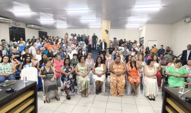 Solenidade de entrega do Prêmio Mérito Mulher Irmã Marisa Costa às mulheres escolhidas pelas comunidades e entidades