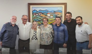 Prefeito Ângelo Chequer debate o desenvolvimento da Zona da Mata em encontro com prefeitos da região