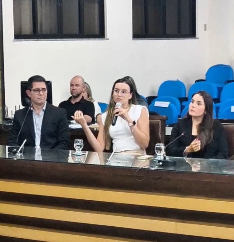 Dra. Carolina Gravina destaca papel da fisioterapia no enfrentamento da fibromialgia em audiência pública na Câmara de Ubá