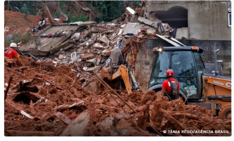Número de mortos com as chuvas chega a 30 em Minas Gerais