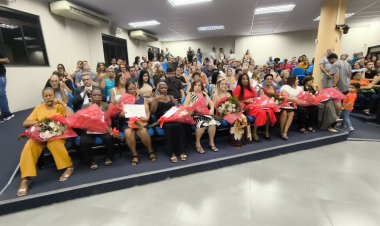 Câmara de Ubá realiza sessão extraordinária em homenagem ao Dia Internacional da Mulher